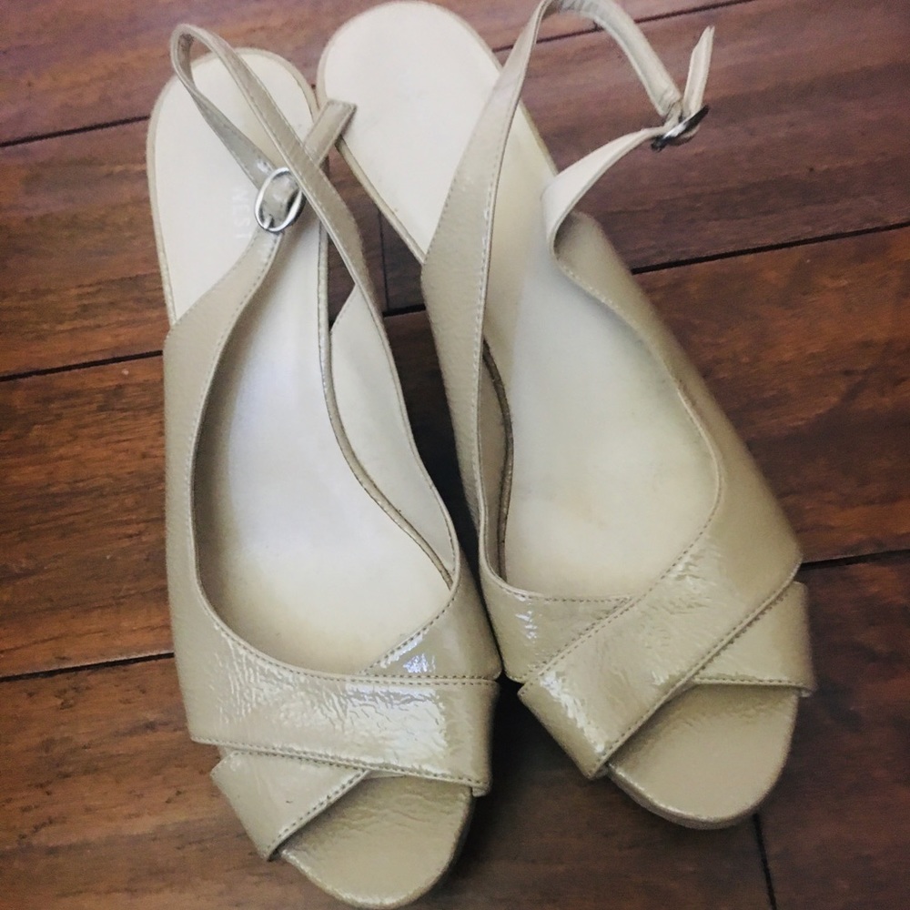 Nude heels